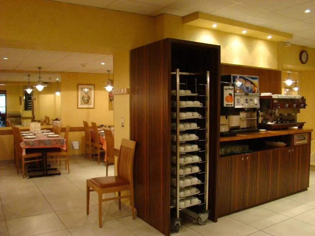 Hotel Saint Sebastien Lourdes 2*,  Frankreich