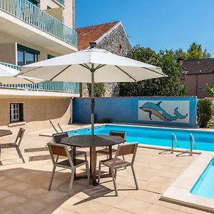 Le Quercy Hotel
