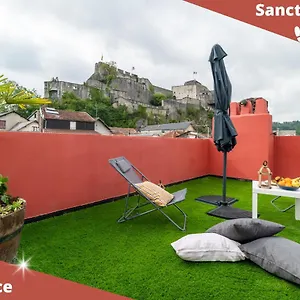 Air-conditioned Flat With Terrace - Private & Independent - Appartement